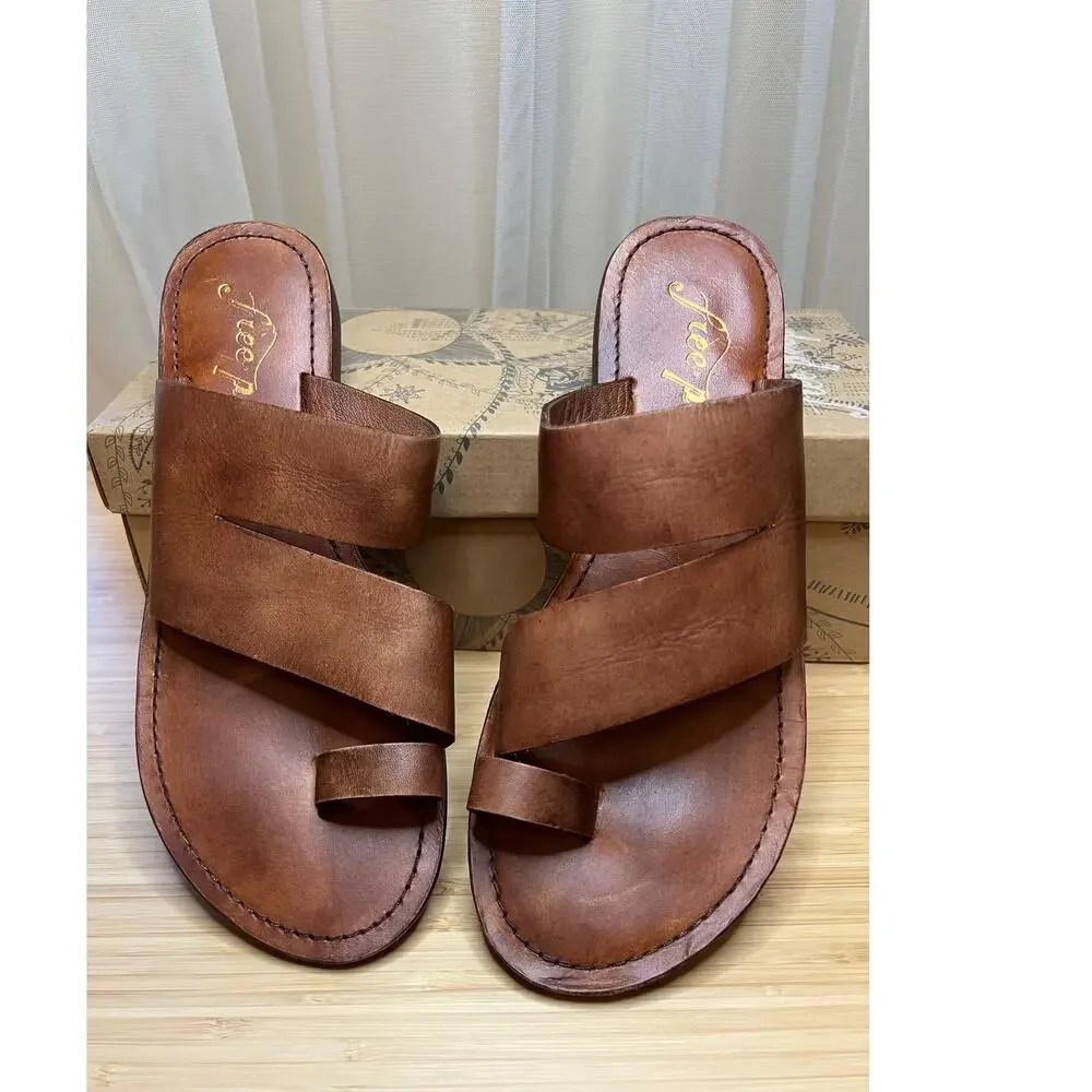 Free People US8/EU 38 Leather Abilene Top Loop Flat Sandal new - Picture 2 of 5